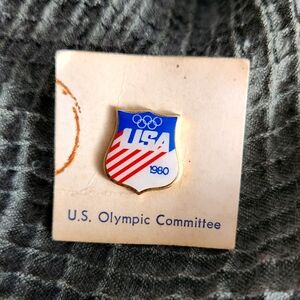 Vintage USA Olympic Committee Pin